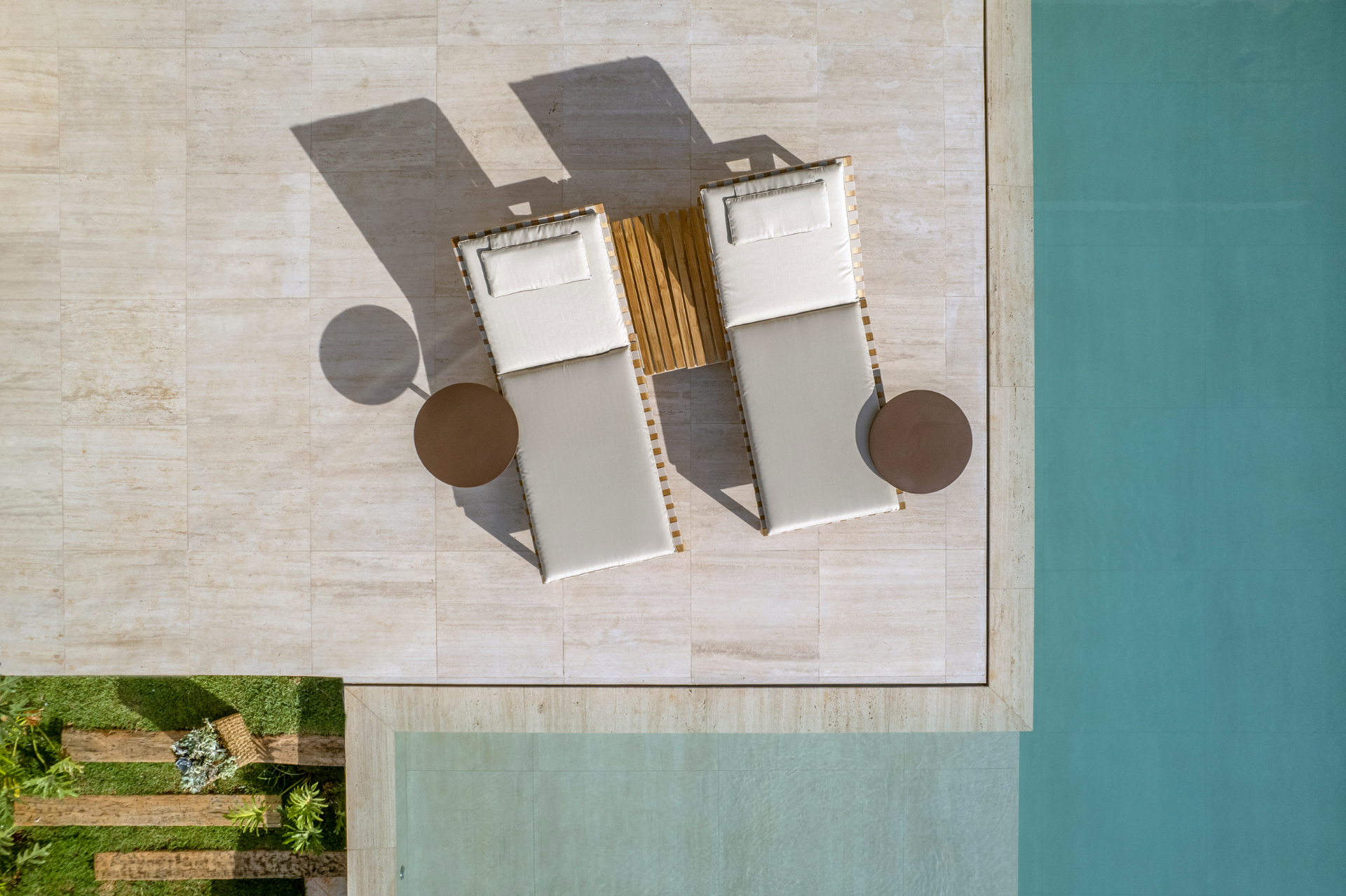 Mobiliário outdoor Patio Brasil — Espreguiçadeiras